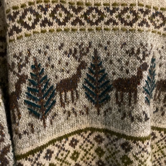 Vintage Woolrich Reindeer & Christmas Tree Fair Isle Wool Sweater - Picture 3 of 9